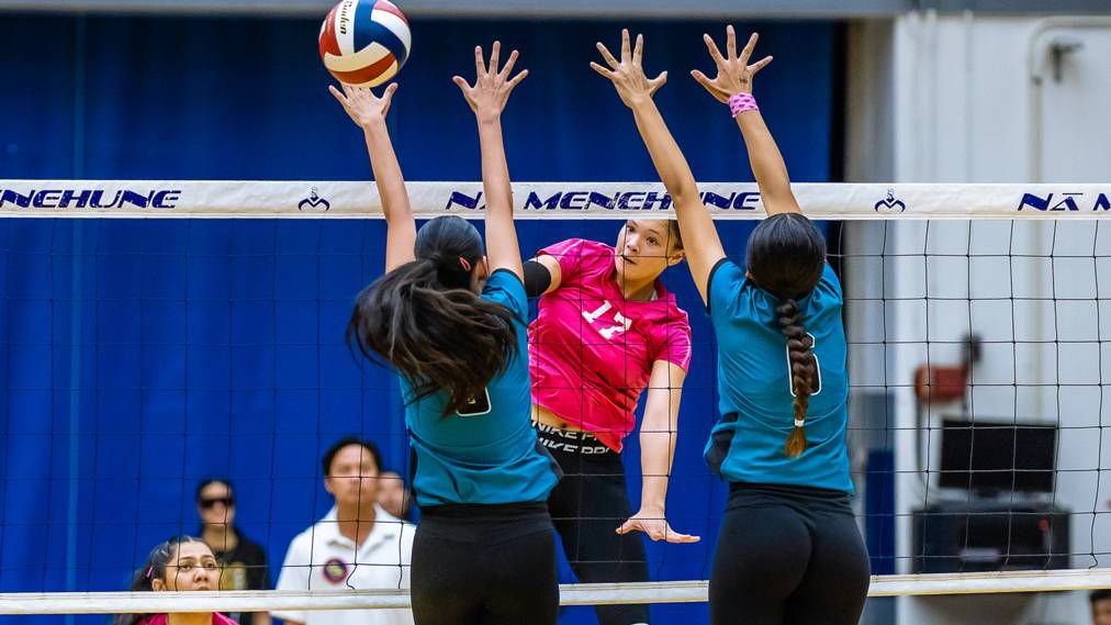 Mililani's Alexis Rodriguez put down 16 kills on .429 hitting in the Trojans' sweep of Kapolei in the OIA Division I volleyball semifinals at Moanalua on Monday night.