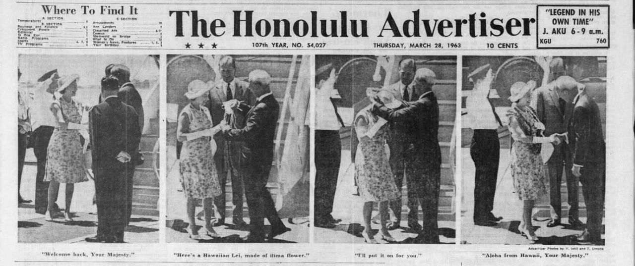 Gov. John Burns gives Queen Elizabeth II an ilima lei. (Courtesy The Honolulu Advertiser/Newspapers.com)
