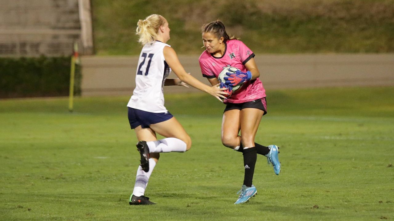 Hawaii goalkeeper Lauren Marquez, seen against UC Davis on Sept. 15, recorded her third shutout of the season in a 0-0 draw at UC Santa Barbara on Thursday.