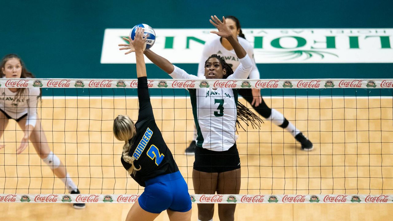 Middle blocker Amber Igiede returns from an AVCA all-region season to lead the Hawaii women's volleyball team in 2022.