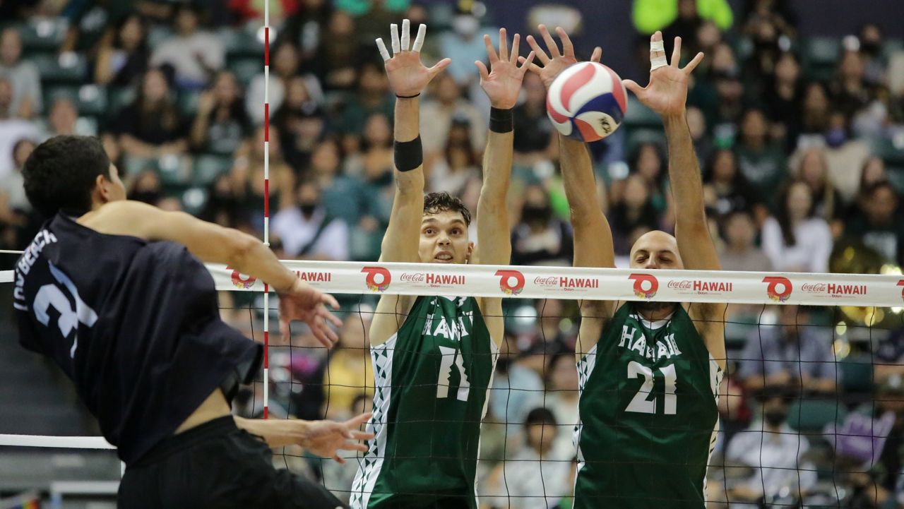 Hawaii's Dimitrios Mouchlias (11) and Guilherme Voss (21), seen against Long Beach State on March 27, were named the Big West Offensive and Defensive Players of the Week on Monday. (Spectrum News/Brian McInnis)