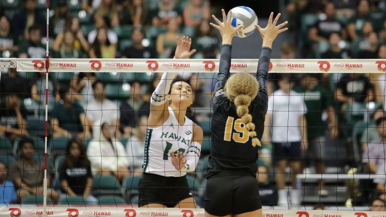 Hawaii hitter Braelyn Akana, seen against UC Riverside on Sept. 24, had a career game with 10 kills on .692 hitting with three blocks in UH's match at UCR on Thursday.
