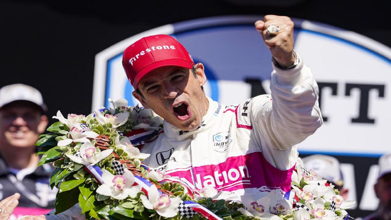 Helio Castroneves Wins Indy 500 For 4th Time 