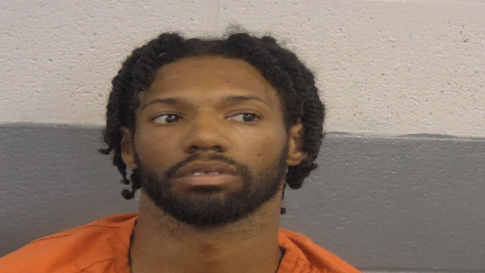 Herbert Lee now faces a federal gun possession charge (LMPD booking photo)