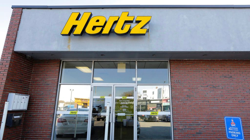 Hertz sells 20,000 used EVs