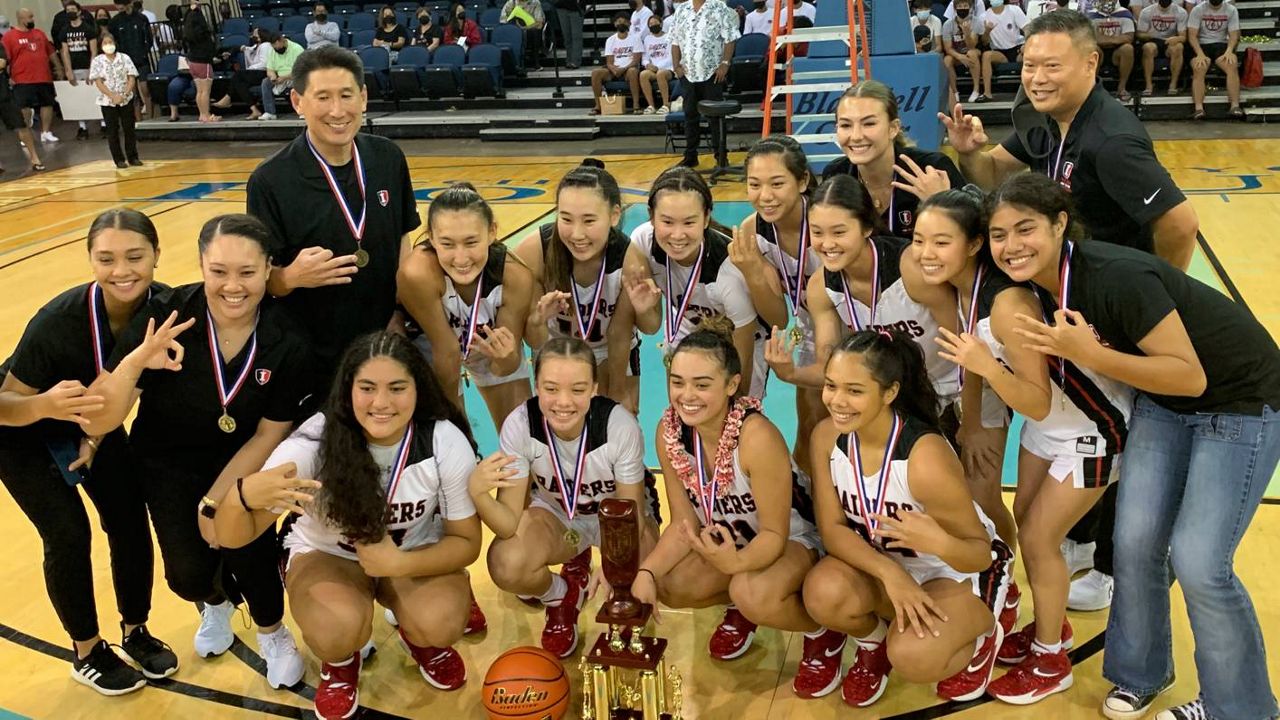 Iolani wins third consecutive HHSAA girls basketball title