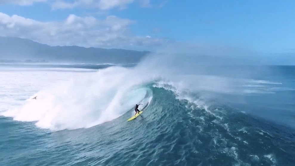 Hawaiian Xtreme Sports TV Surfing Oahu's outer reefs