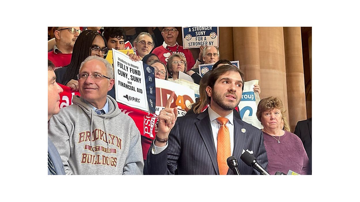 Unions, lawmakers urge billions more for SUNY and CUNY in budget