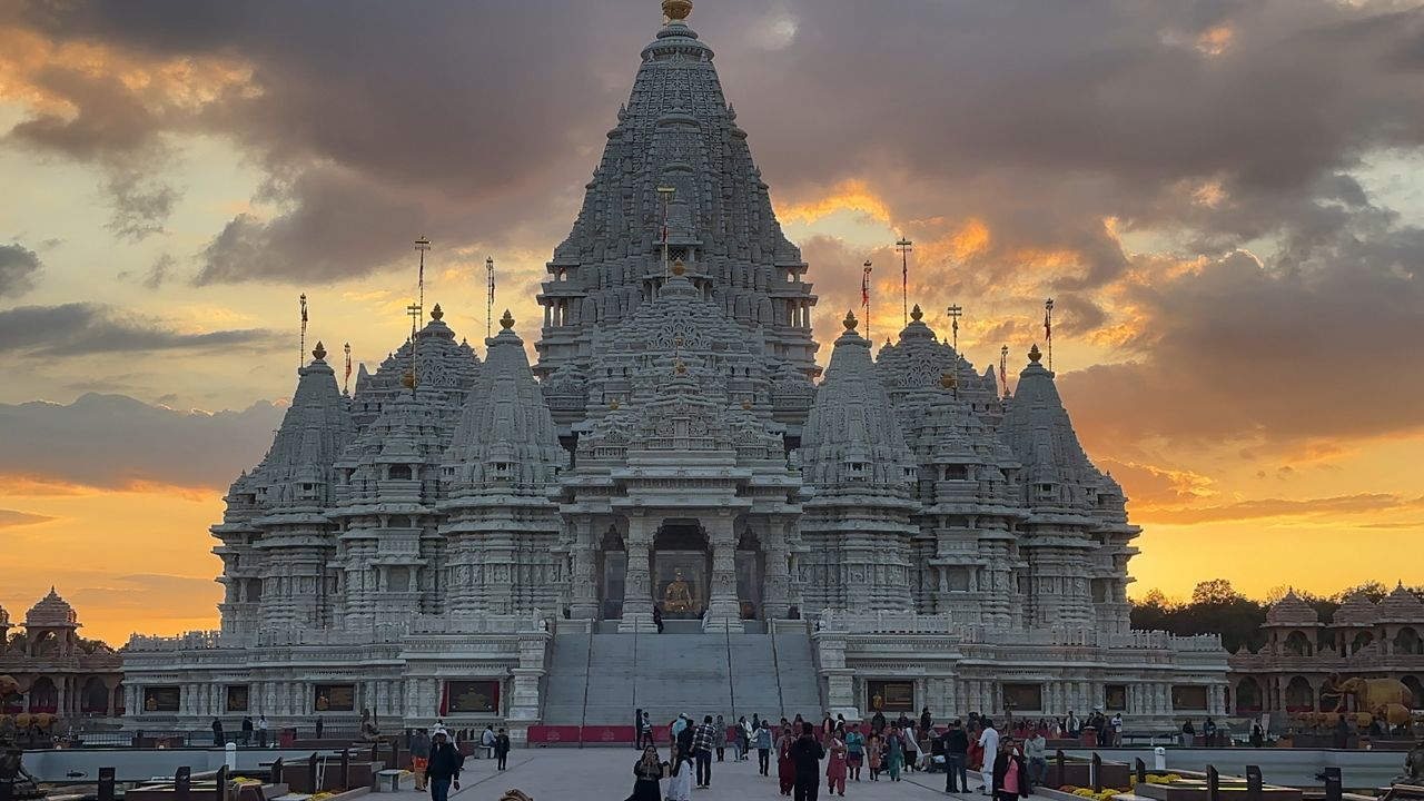 A Kentucky teacher shares her Hindu heritage