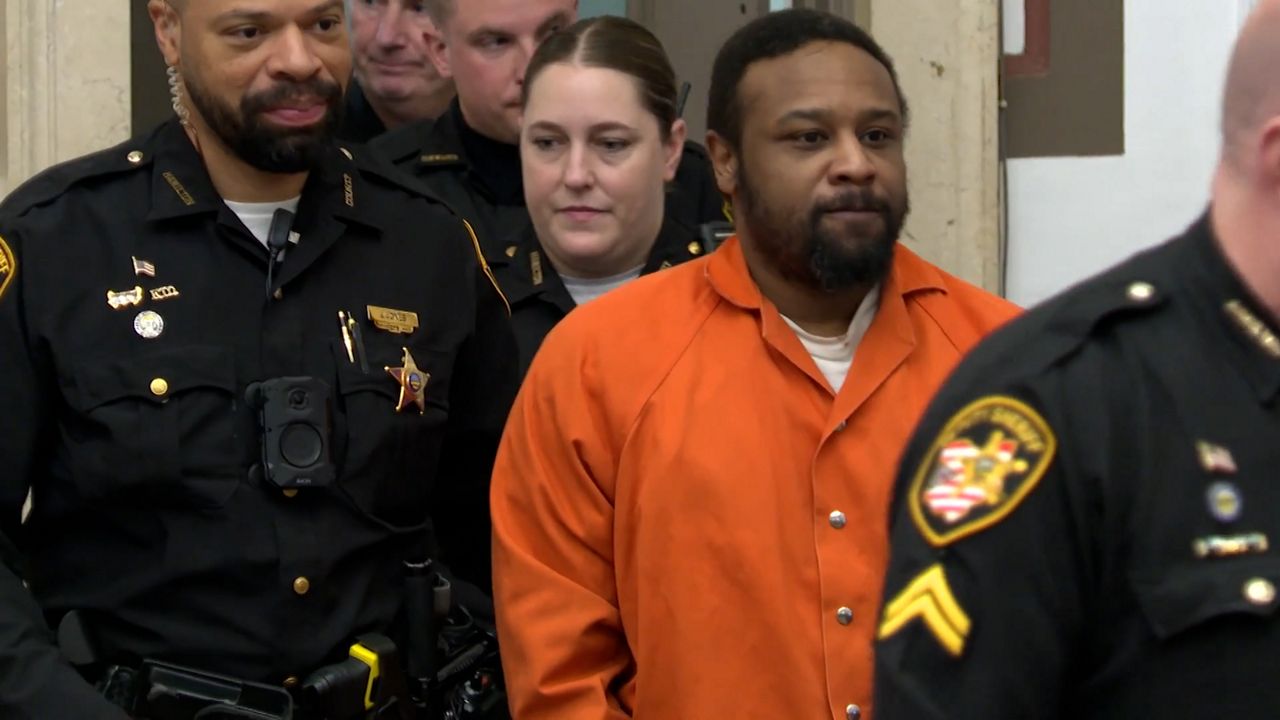Mental health of man accused of killing deputy questioned