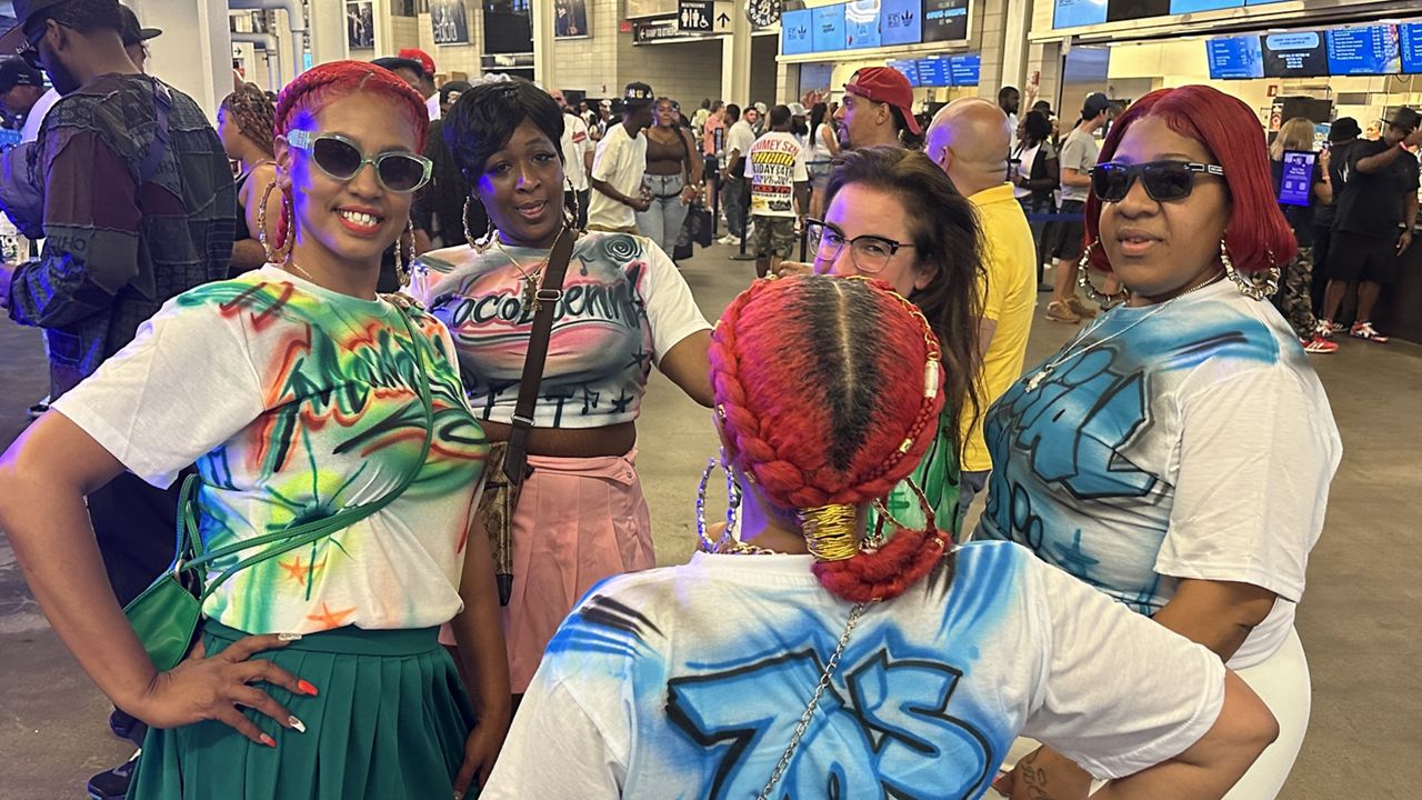 Staten Island Yankees celebrate Pride Night in style 