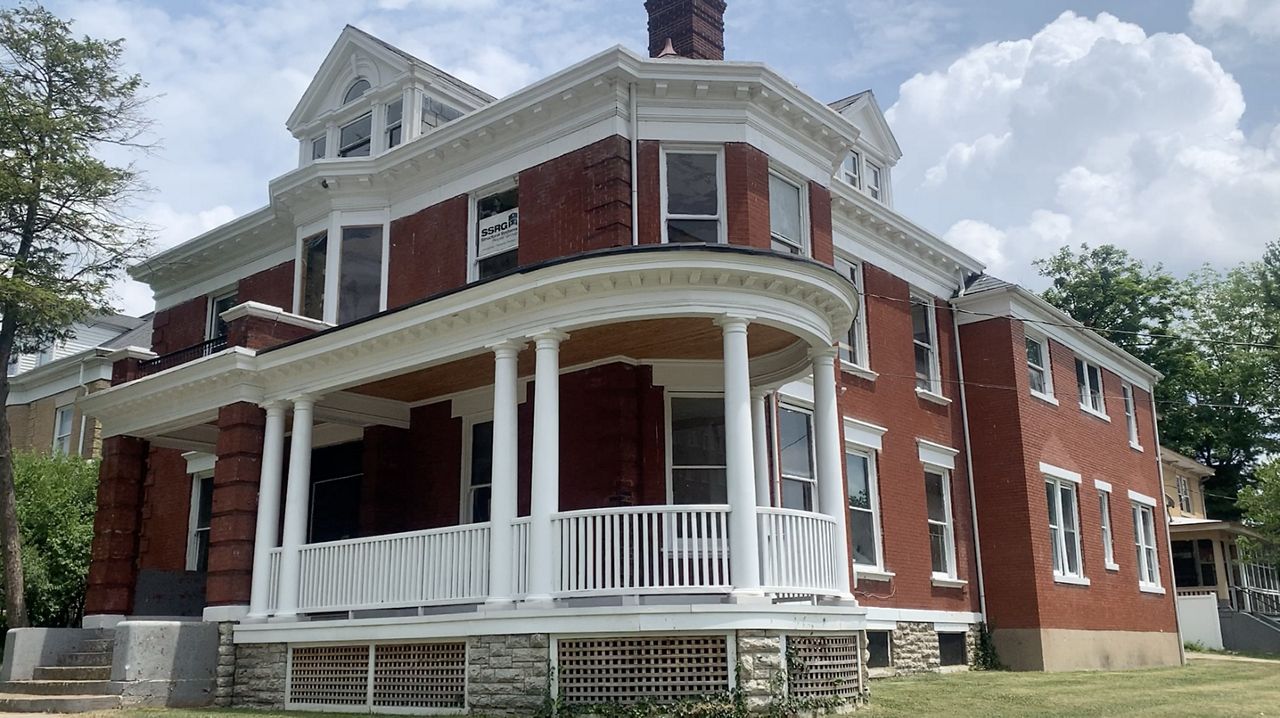 Organization purchases building to help serve teen parents