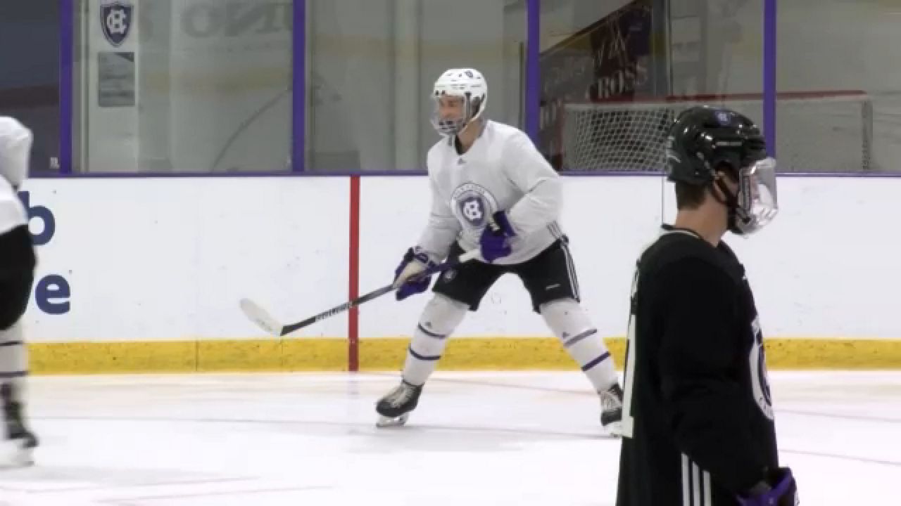 Holy Cross men's hockey set for big weekend
