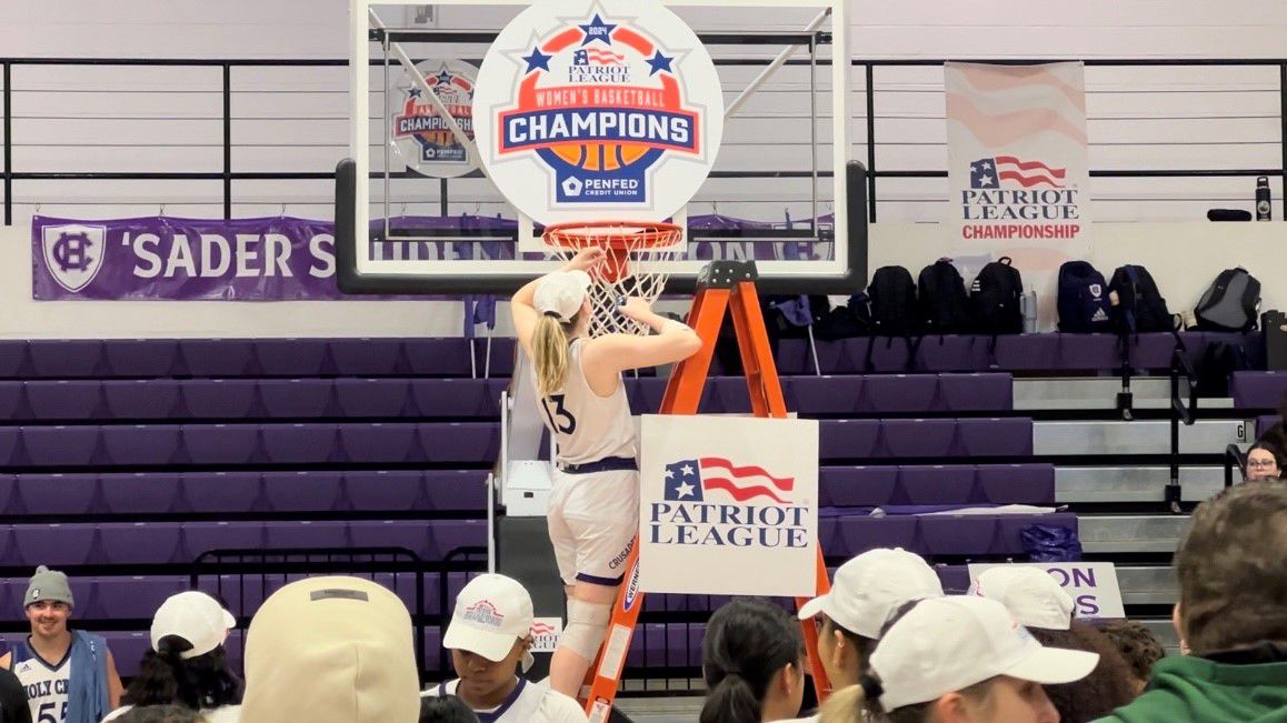 Holy Cross women's basketball earns trip to NCAA Tournament