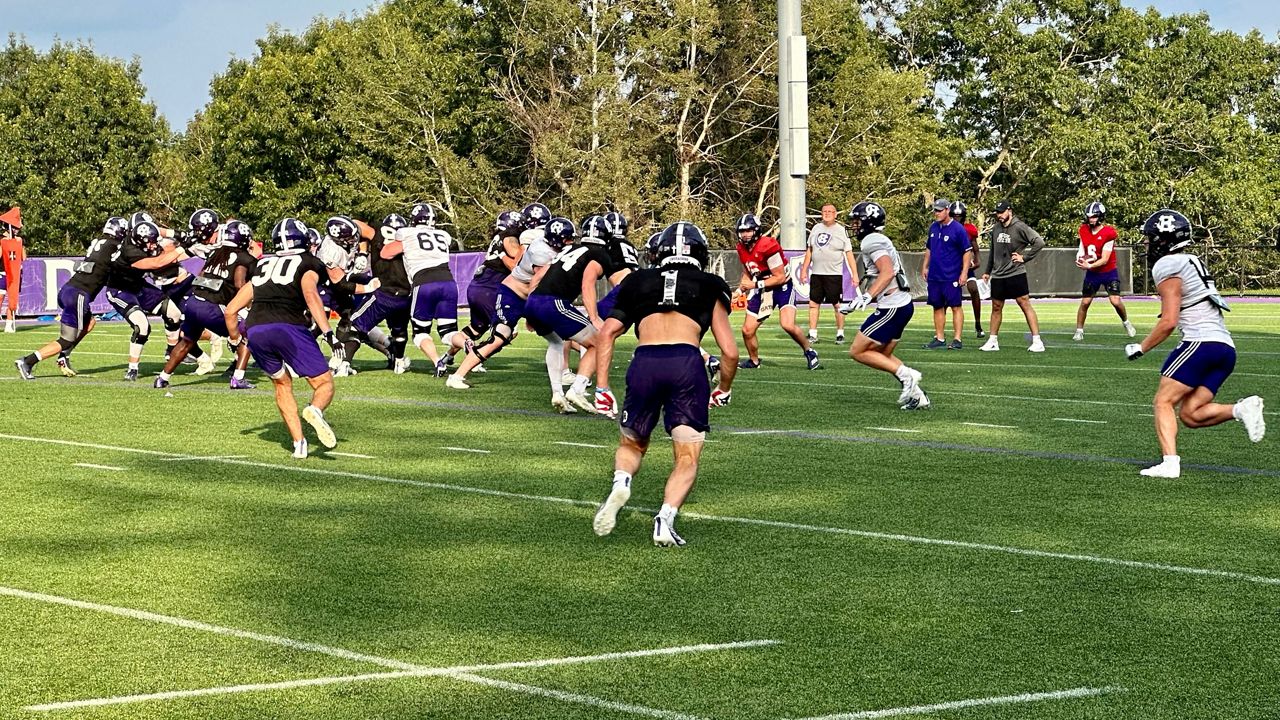 Holy Cross football prepares for Boston College