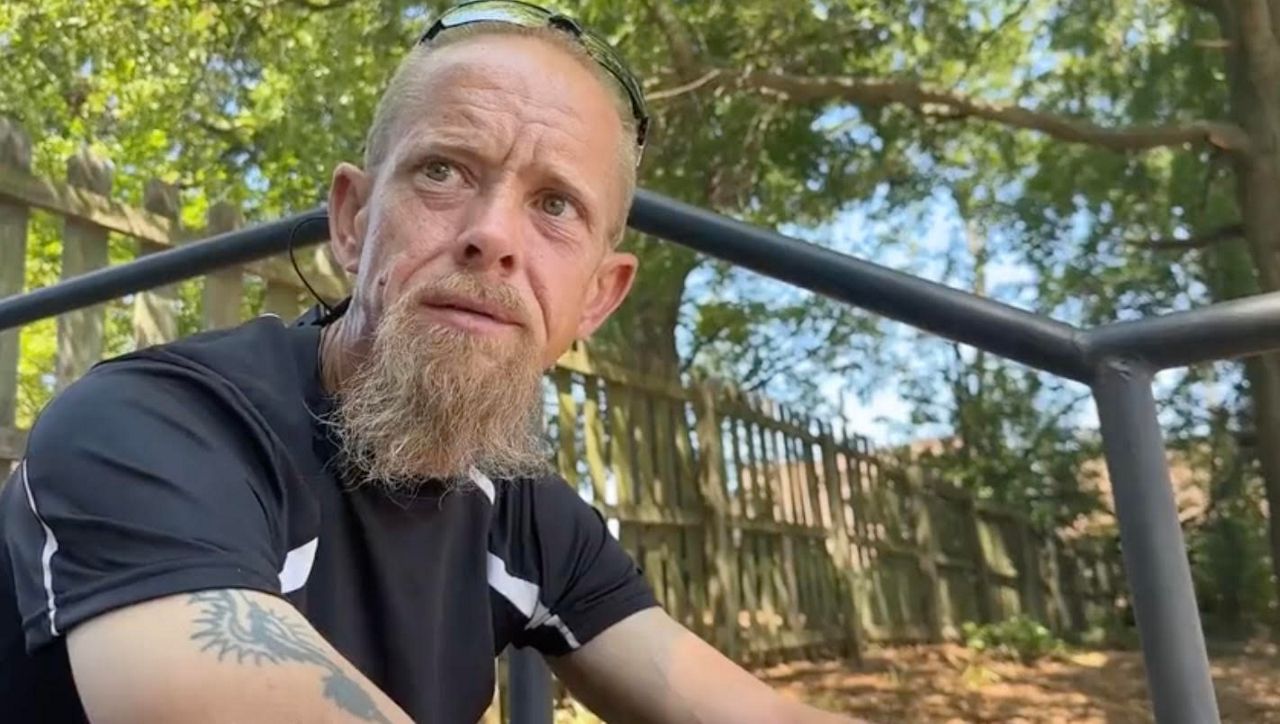 Homeless communities battle extreme heat