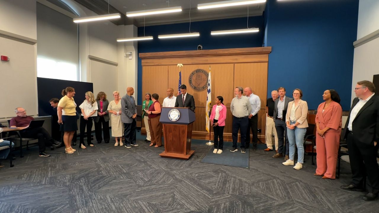 Mayor reveals new plan to address growing homelessness (Spectrum News / Sheena Elzie)