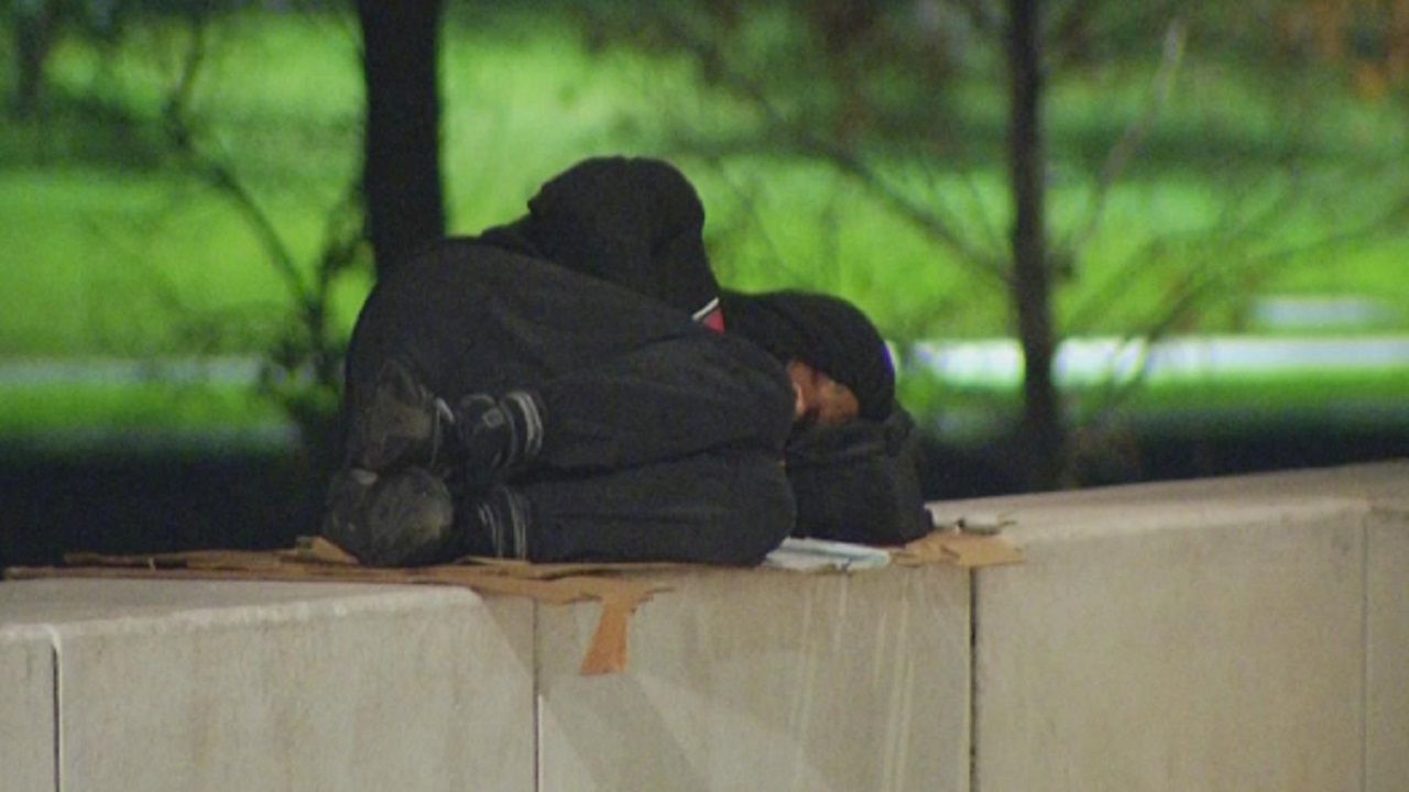 Volunteers Counting Tampa's Homeless Thursday