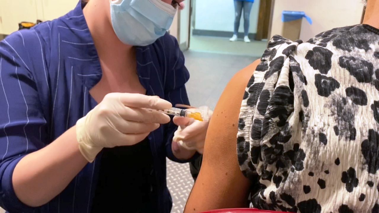 Groups Hold Vaccination Event For Homeless New Yorkers 3781