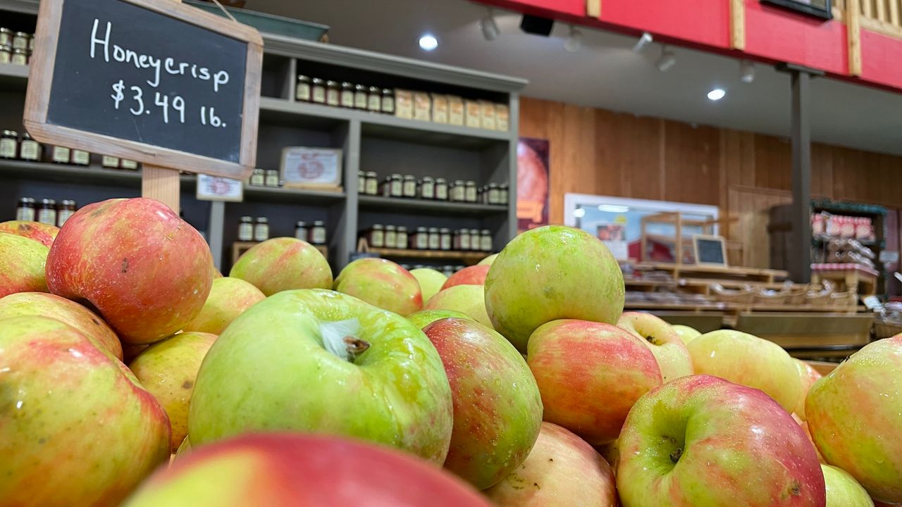 Market Apples — Ecker's Apple Farm