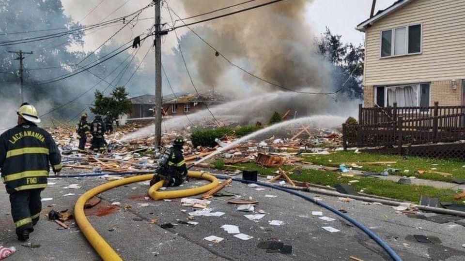 1-dead-4-rescued-after-gas-explosion-levels-baltimore-homes