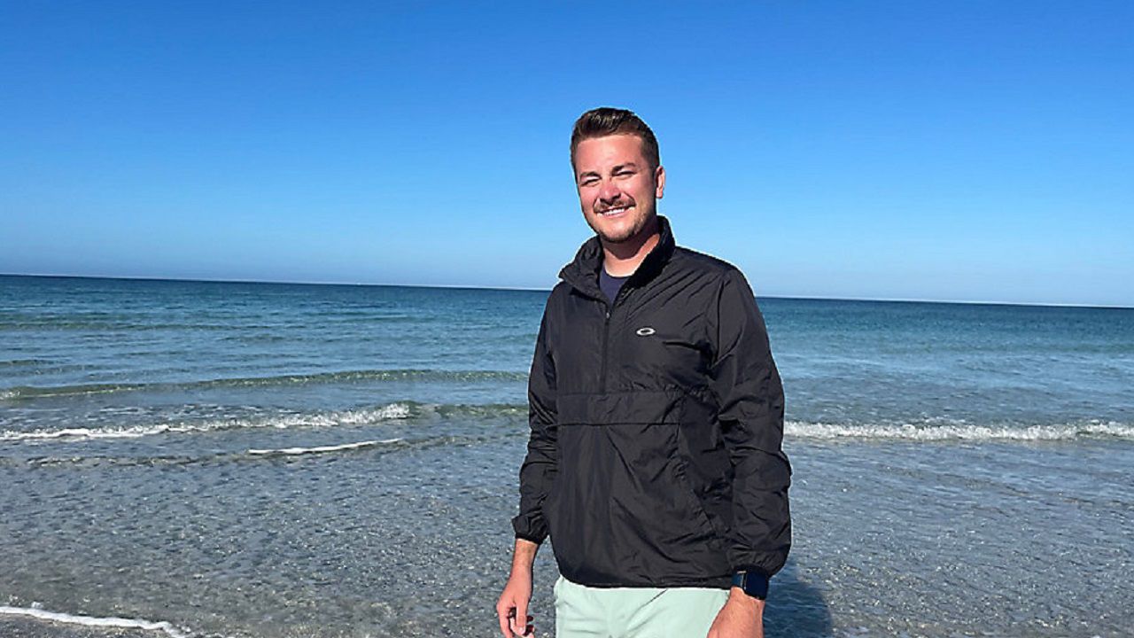 USF student researches giant seaweed blob and its impact on Tampa Bay