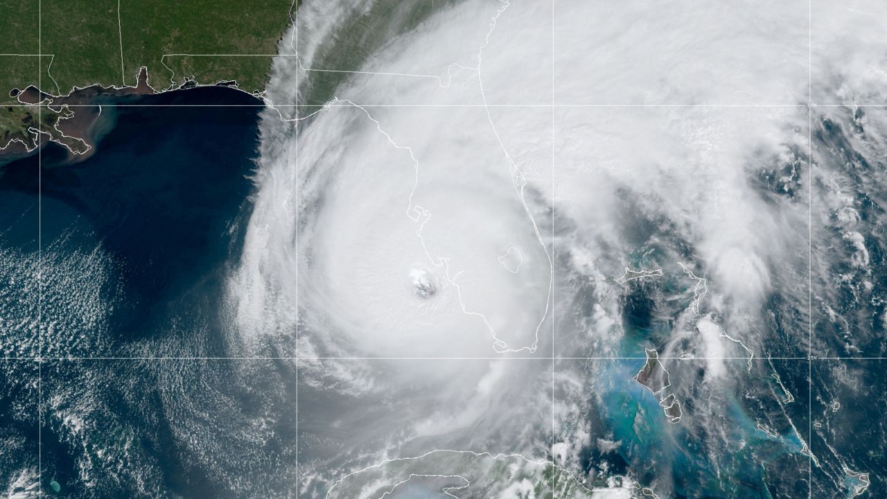 Hurricane Ian batters Florida coast with 155 mph winds