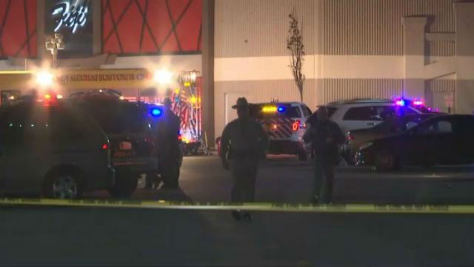 Gunshot Fired Inside Mall Causes Ripple Of Rumors