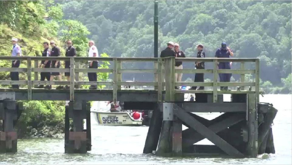 Search underway for missing man in Hudson River