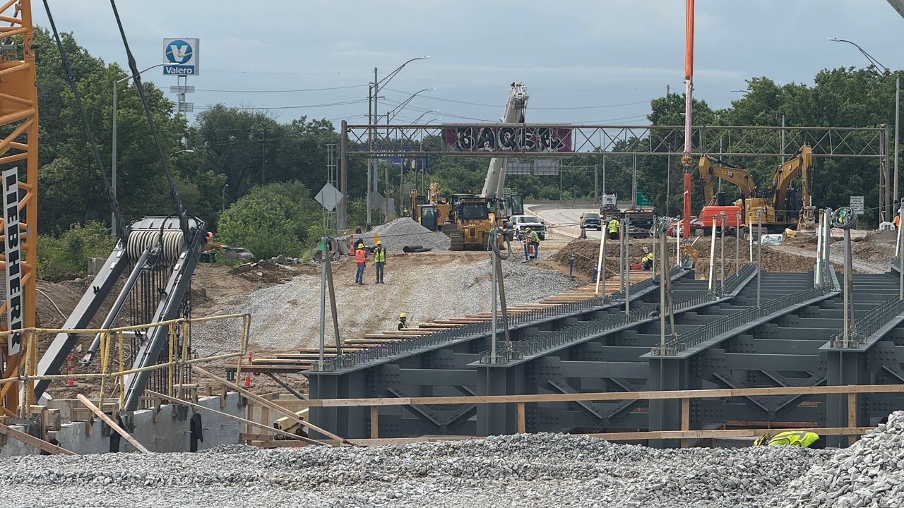 Kentucky Transportation Cabinet says I-65 closure remains on schedule