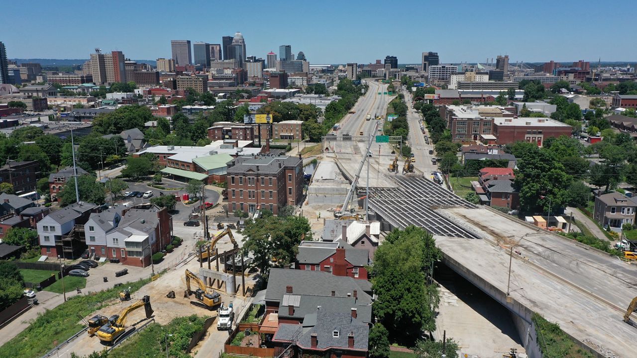 Day two of Louisville's I-65 shutdown brings delays, detours and longer commutes