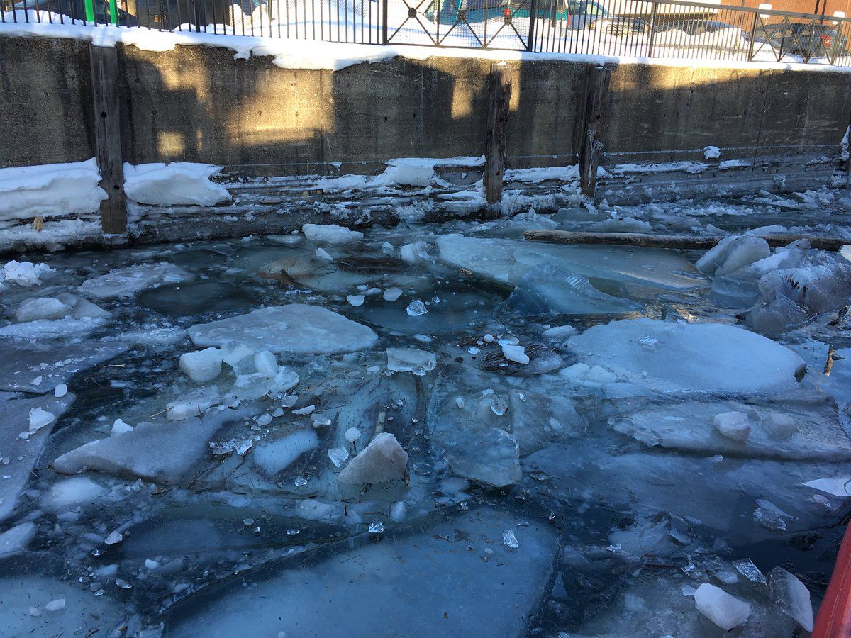 PHOTO GALLERY Breaking up ice in the Buffalo River