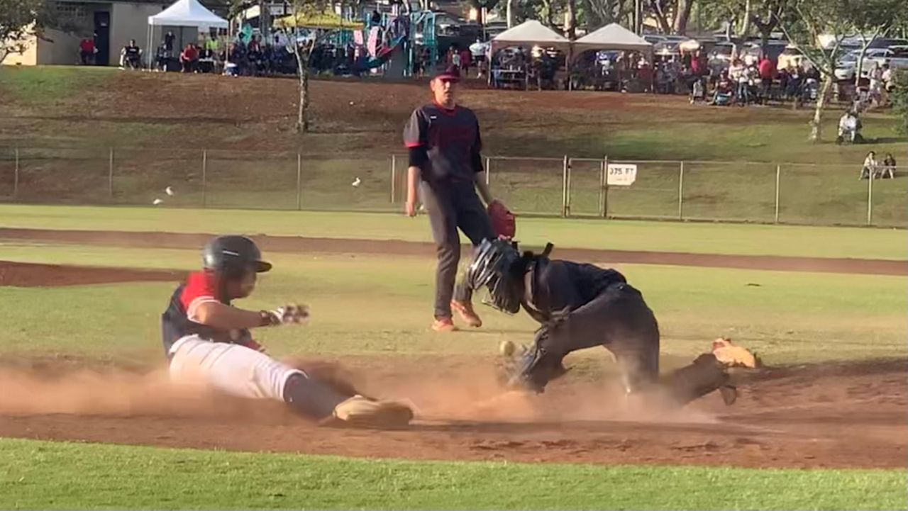 Saint Louis tops Iolani in extras for ILH baseball crown