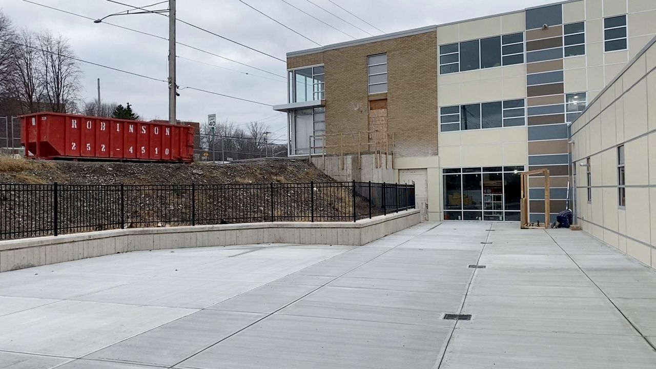 New housing services center opening for homeless men