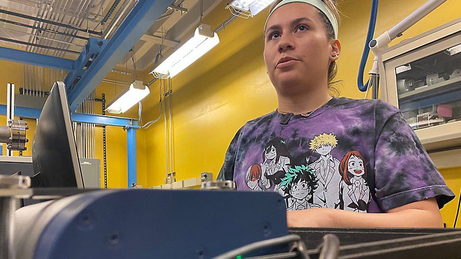 Camila Anguiano-Virgen working on COVID-19 mass spectrometer (Chris Grisby/Spectrum News 1) 