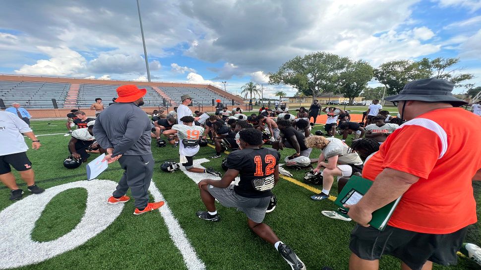 With starstudded roster, Lakeland poised to win state title