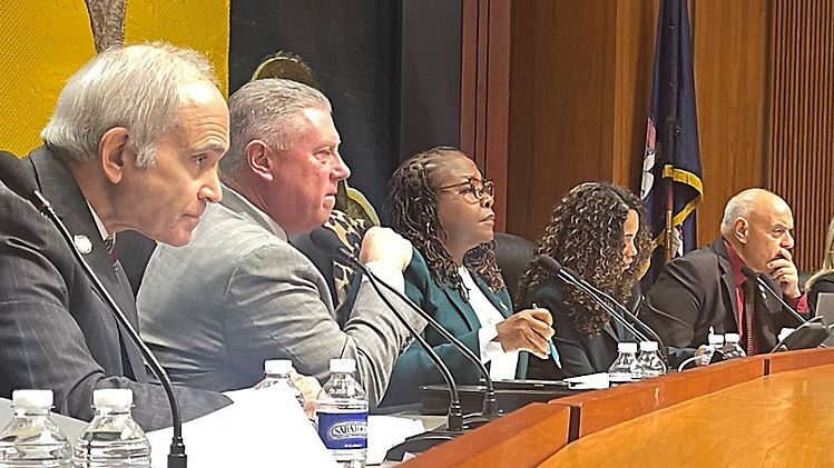 Panel: Minimum wage hike, Clean Slate will help labor gap - Vimarsana News