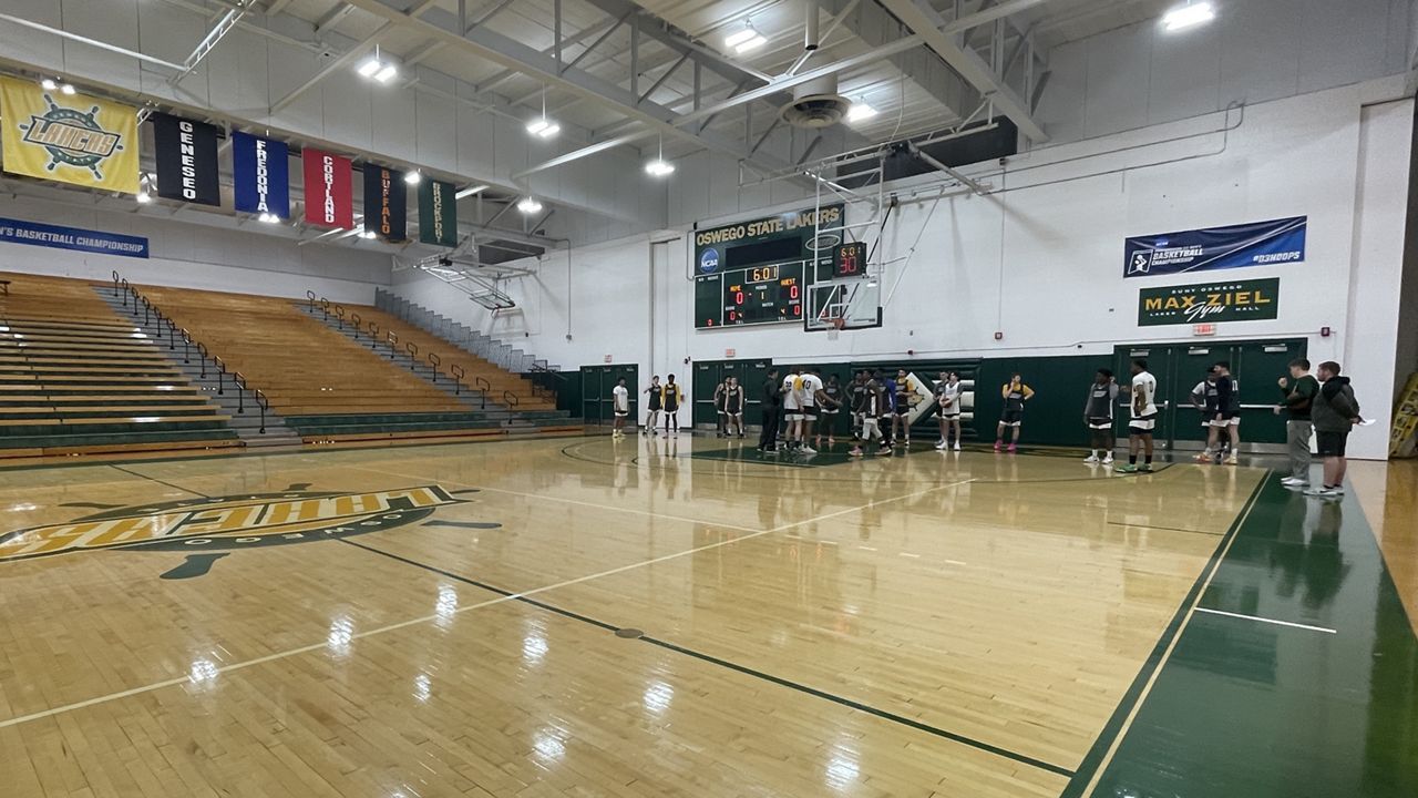 Jeremiah Sparks - Men's Basketball - Oswego State Athletics