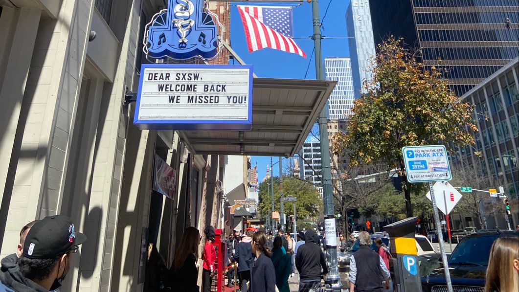 A marquee sign welcomes people back to the South by Southwest festival in Austin, Texas, in this image from March 2022. (Spectrum News 1/Sunny Tsai)