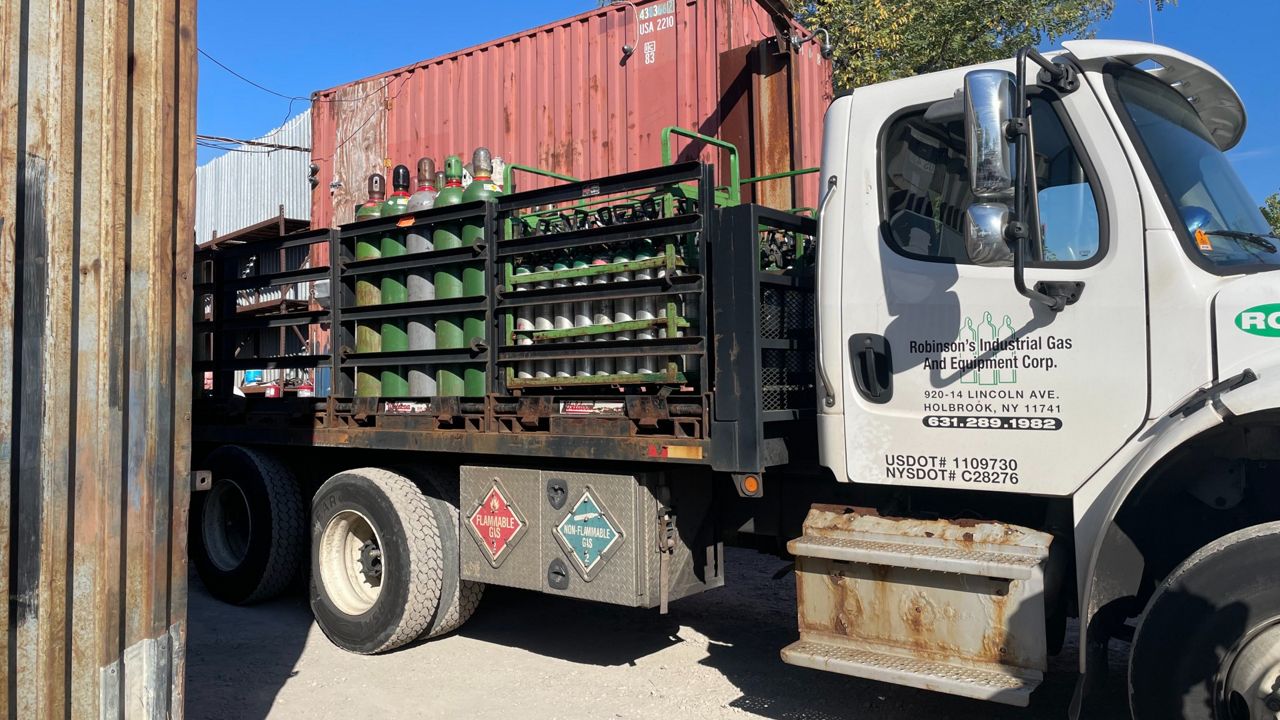 NYC to reinstate ban on propane heaters for outdoor dining