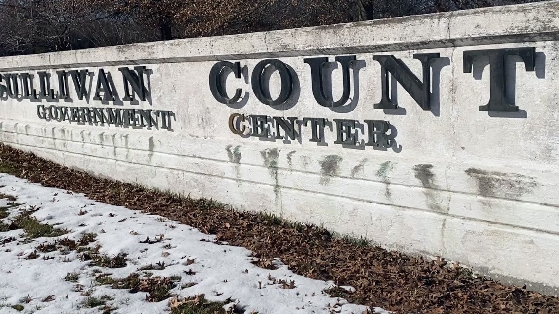 Sullivan County sign.