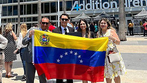 Venezuelans push for immigration reform - Vimarsana News