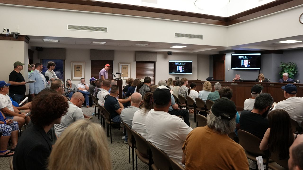 Independence residents voice opposition to city's Flock cameras