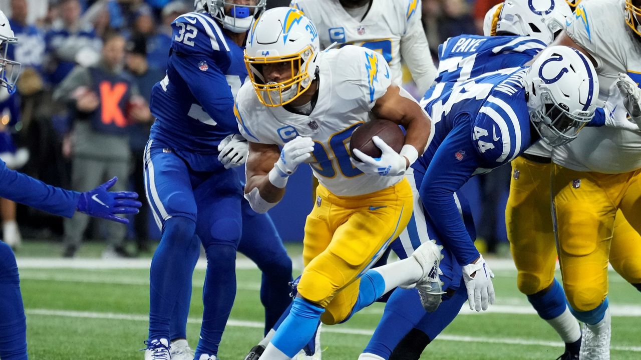 Chargers reach playoffs, beat Foles, overmatched Colts 20-3