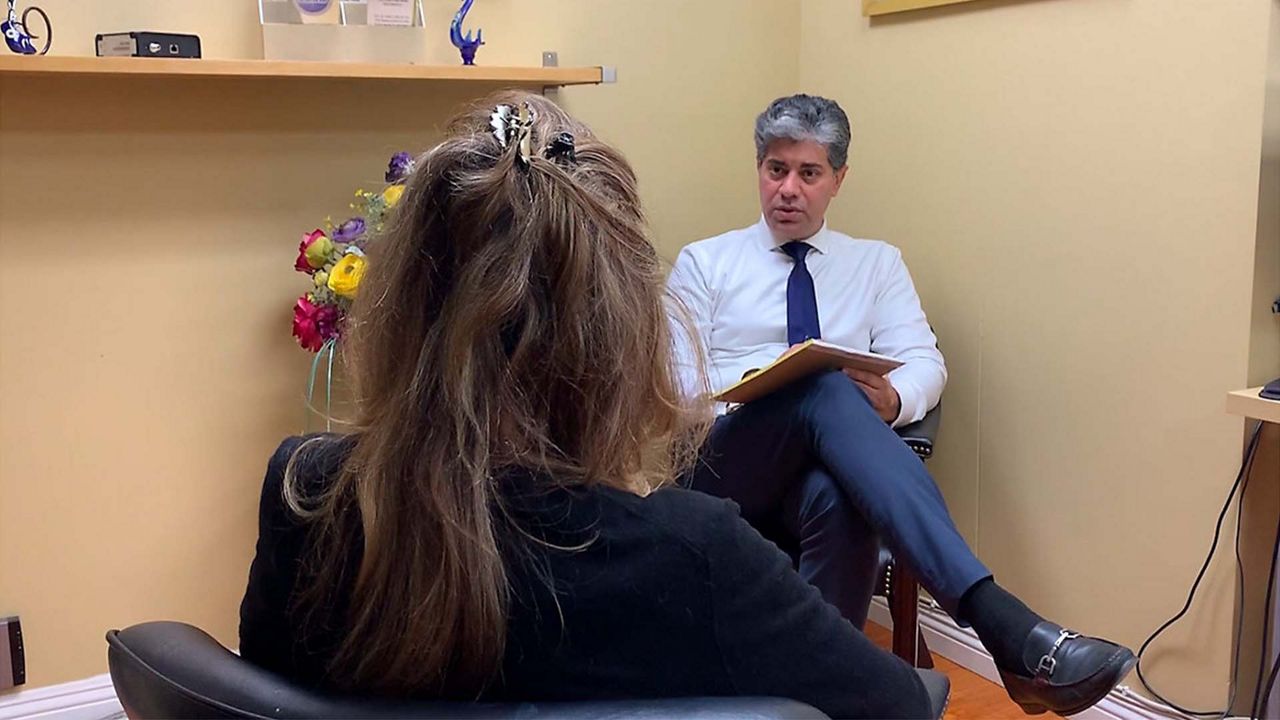 Persian Psychologist Encourages Mental Wellness