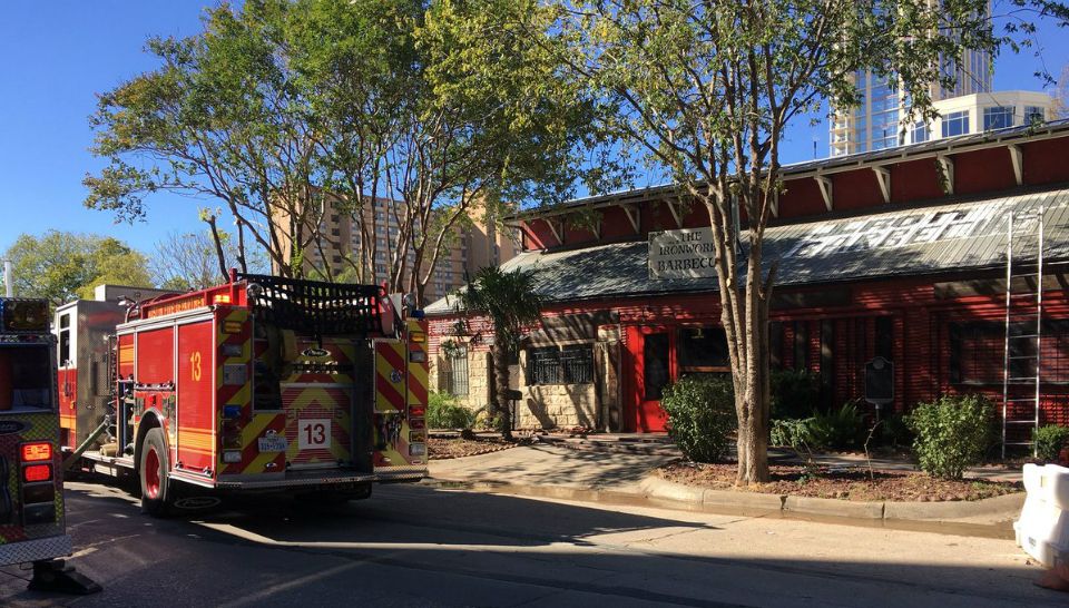Fire damages Austin Iron Works BBQ. (Spectrum News Photo)