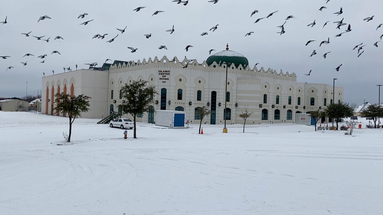 The Islamic Center of Irving mosque located at 2555 Esters Rd, Irving, TX 75062 (Lupe Zapata/Spectrum News 1)
