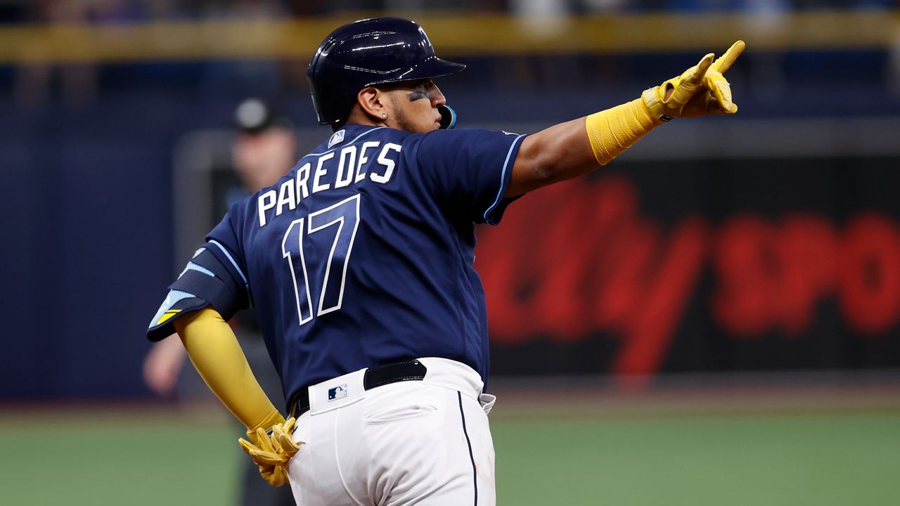 Rays hit 4 more homers, beat Red Sox for 11th straight win
