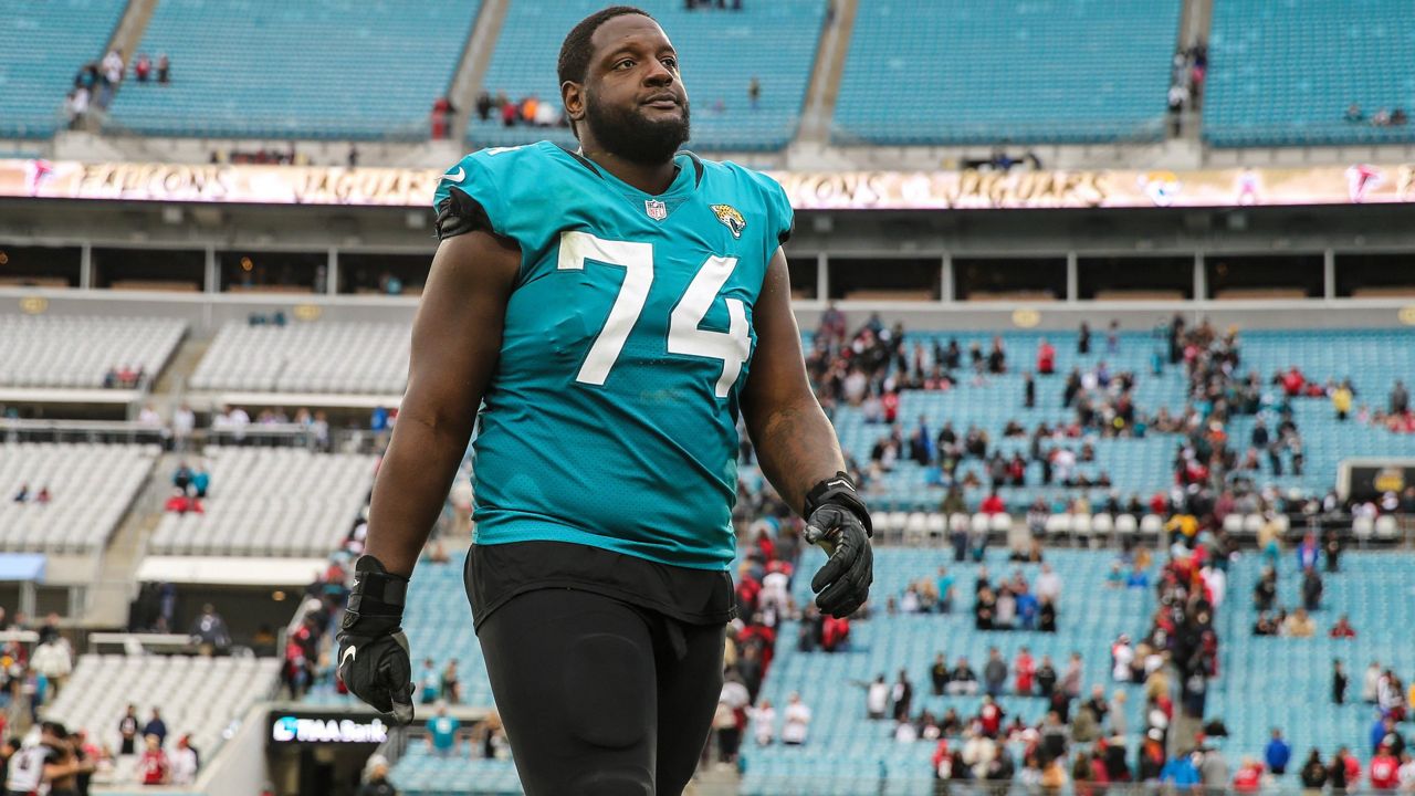 Cam Robinson: Jacksonville Jaguars put franchise tag on lineman