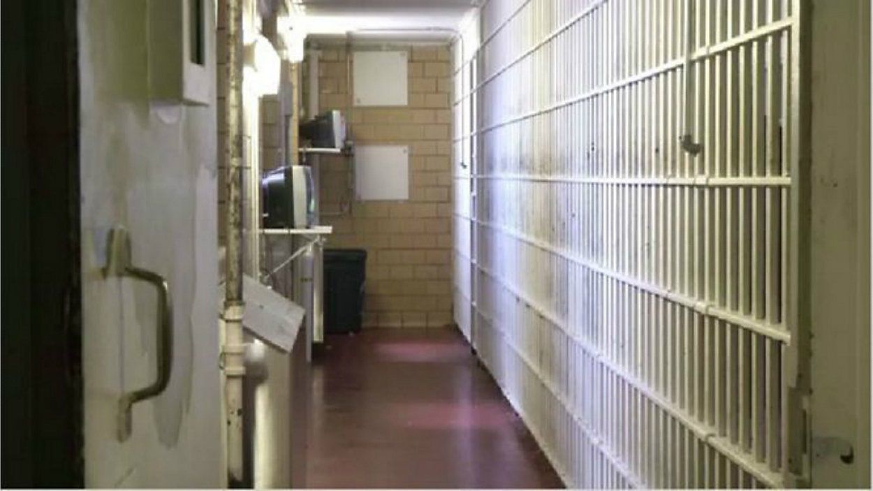 oakland county jail icare packages